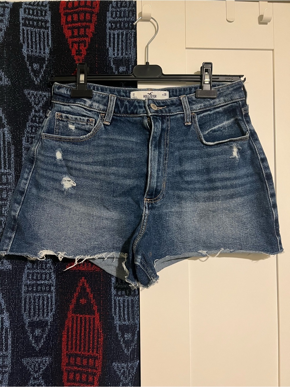 Hollister Curvy Women's Distressed Dark Blue Denim Shorts